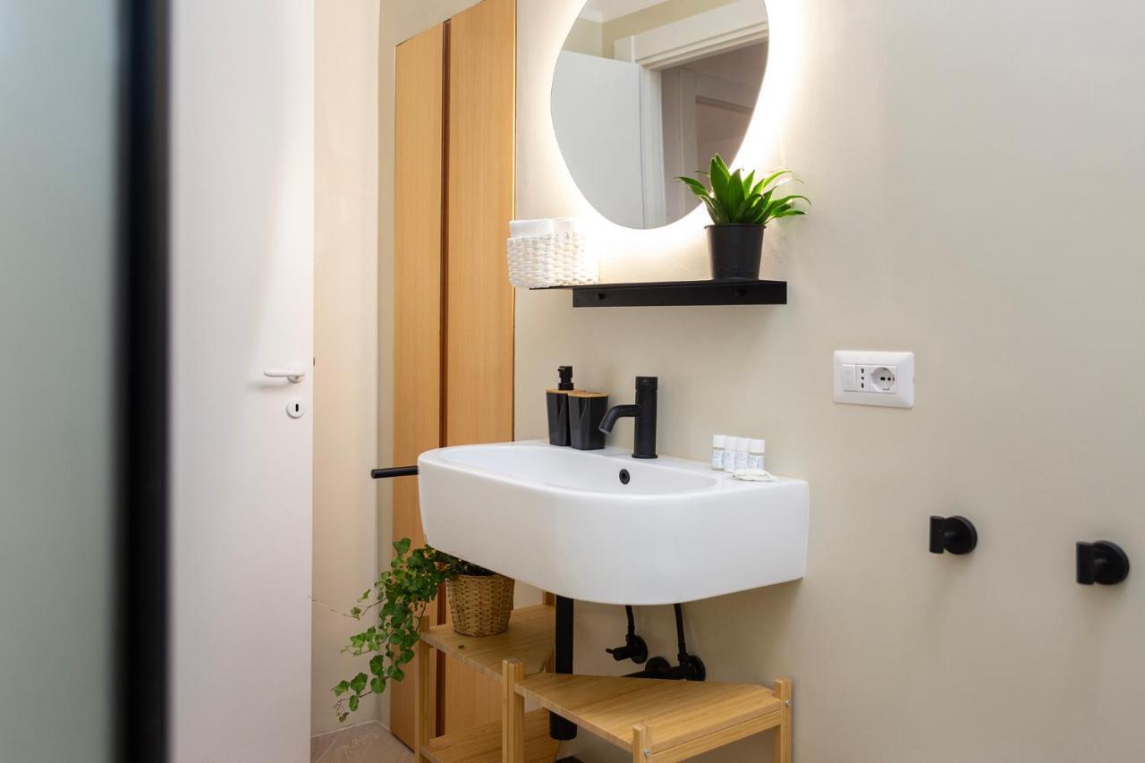 Domus Opimiani Apartment Rome Exterior photo